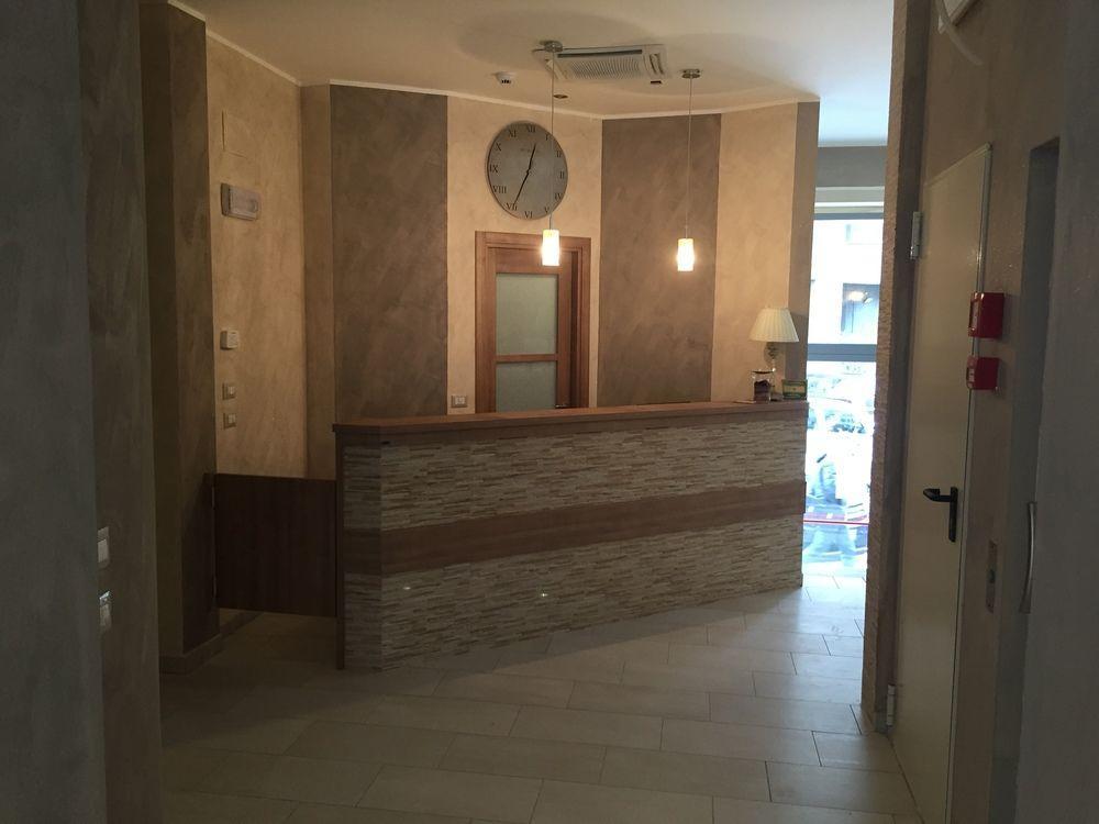 蒙特卡洛酒店 米兰 外观 照片